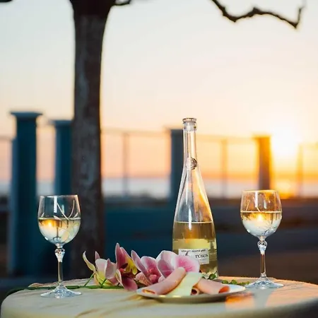 Seaview Holiday home
